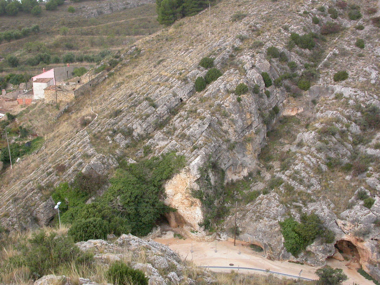 Las rocas  expuestas al sur de Zaragoza permiten conocer cómo fueron los mares jurásicos