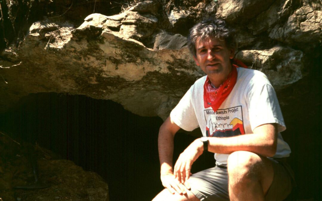 Conferencia de Juan Luis Arsuaga sobre la Cueva del Conde