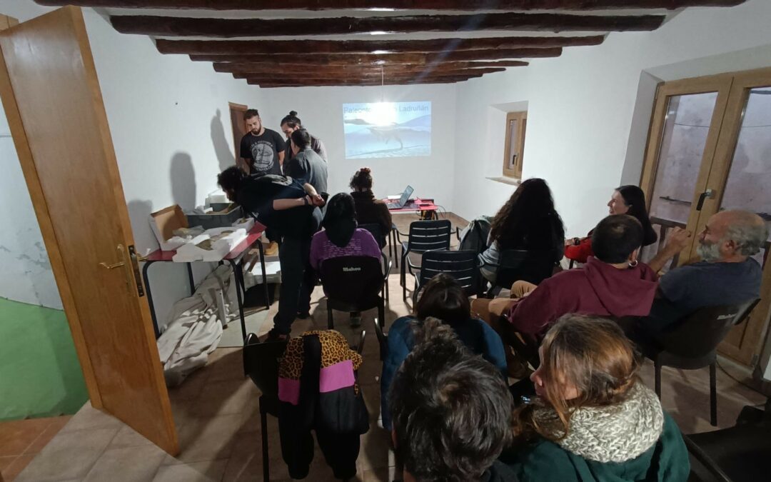 Paleontología en la Semana Cultural de Ladruñán